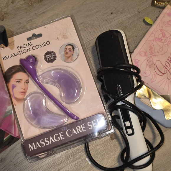 Bundle Skincare/Haircare & Makeup Bundle Deal & Ordinary Products - Picture 3 of 15